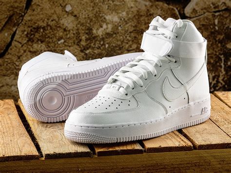 nike airforce hoog wit|air force 1 high white shoes.